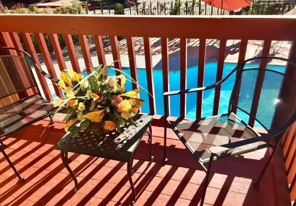 Balcony & Terrace