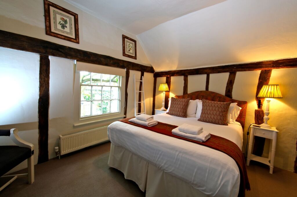 The Angel Inn, Stoke-by-Nayland by null