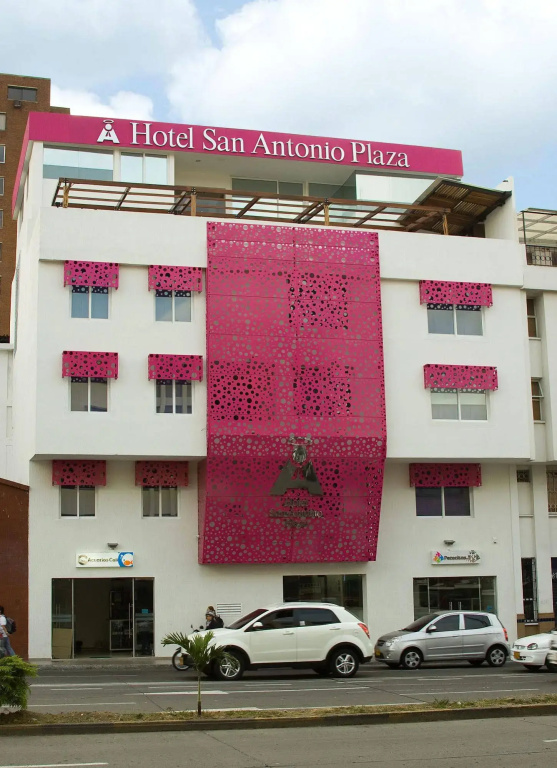Hotel San Antonio Plaza