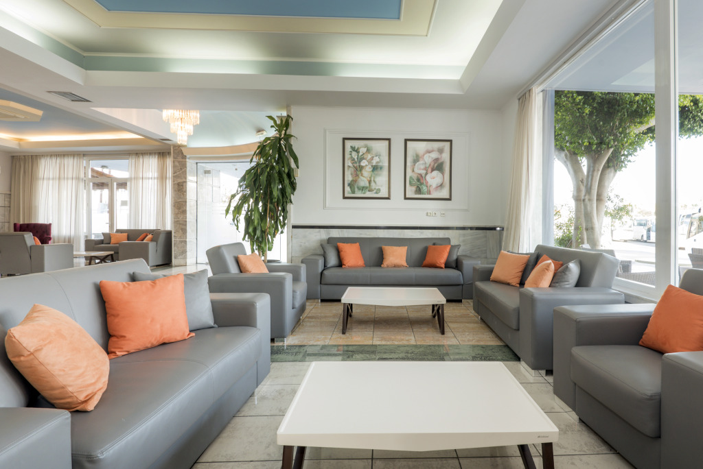 Kosta Palace — фото 4