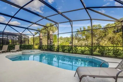 Oakborne Avenue #239855 Villa