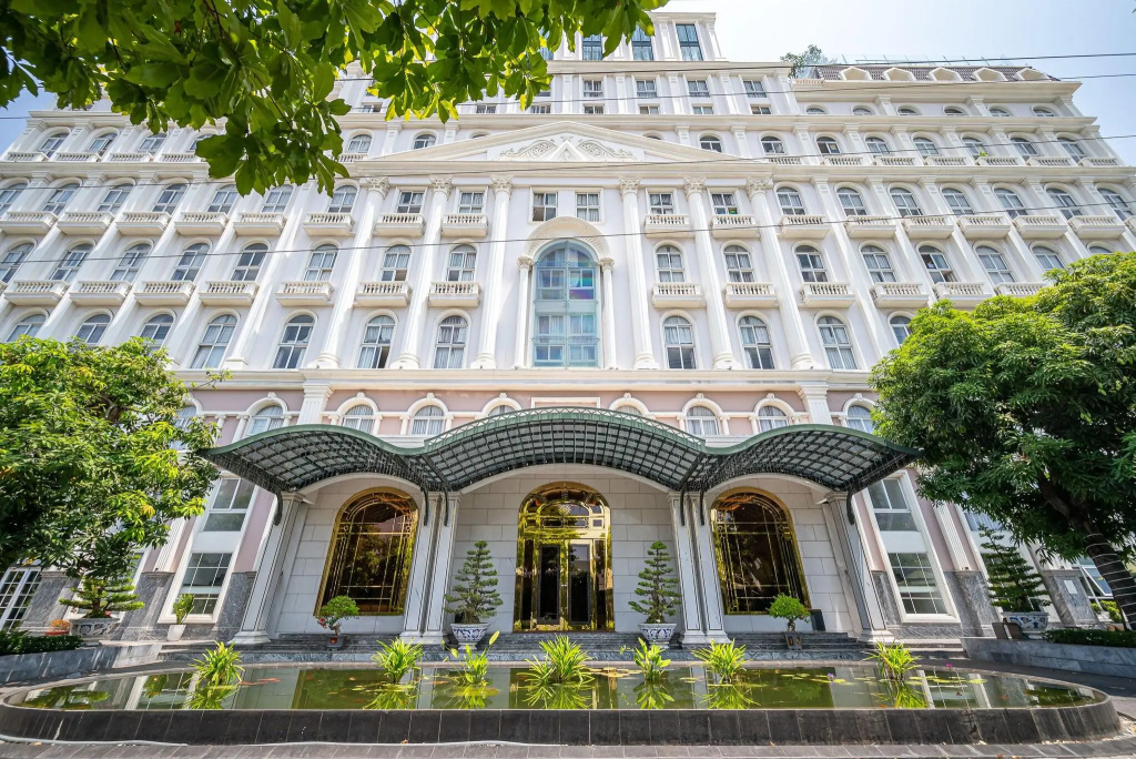 Cozrum Homes - Sonata Residence in Ho Chi Minh City