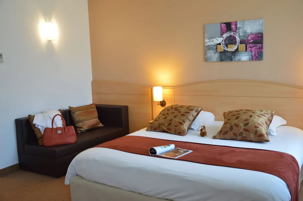 Brit Hotel Chateaudun - Chambres