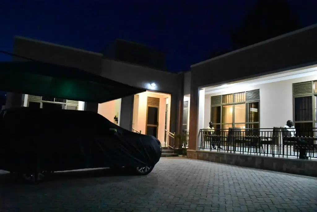 Studio Furnished Apartments Entebbe