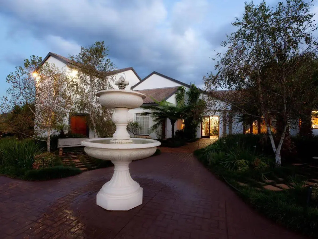 AfricaSky Guest House - фото 7