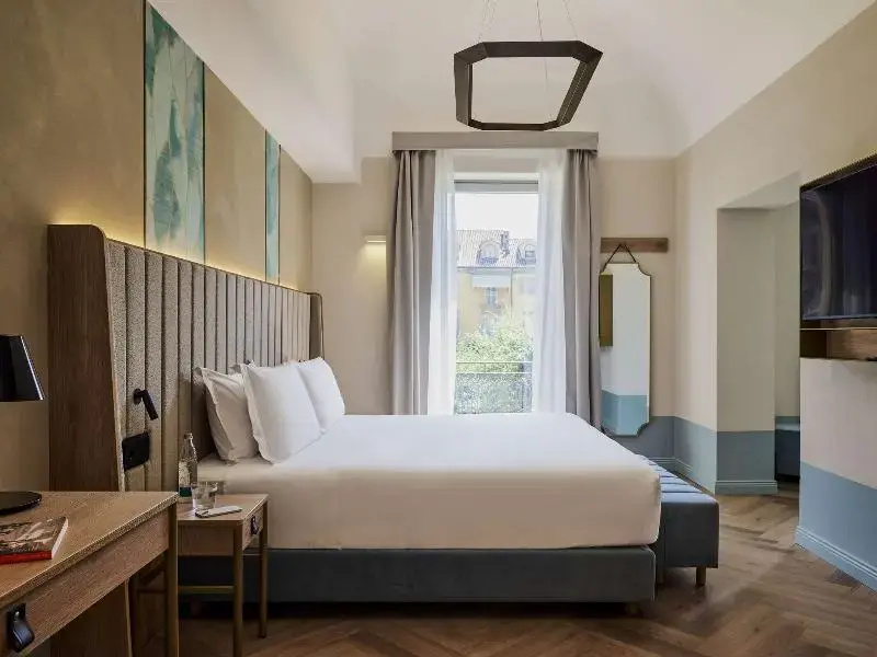 Standard Suite
