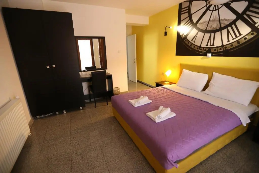 Standard Double room (full double bed)