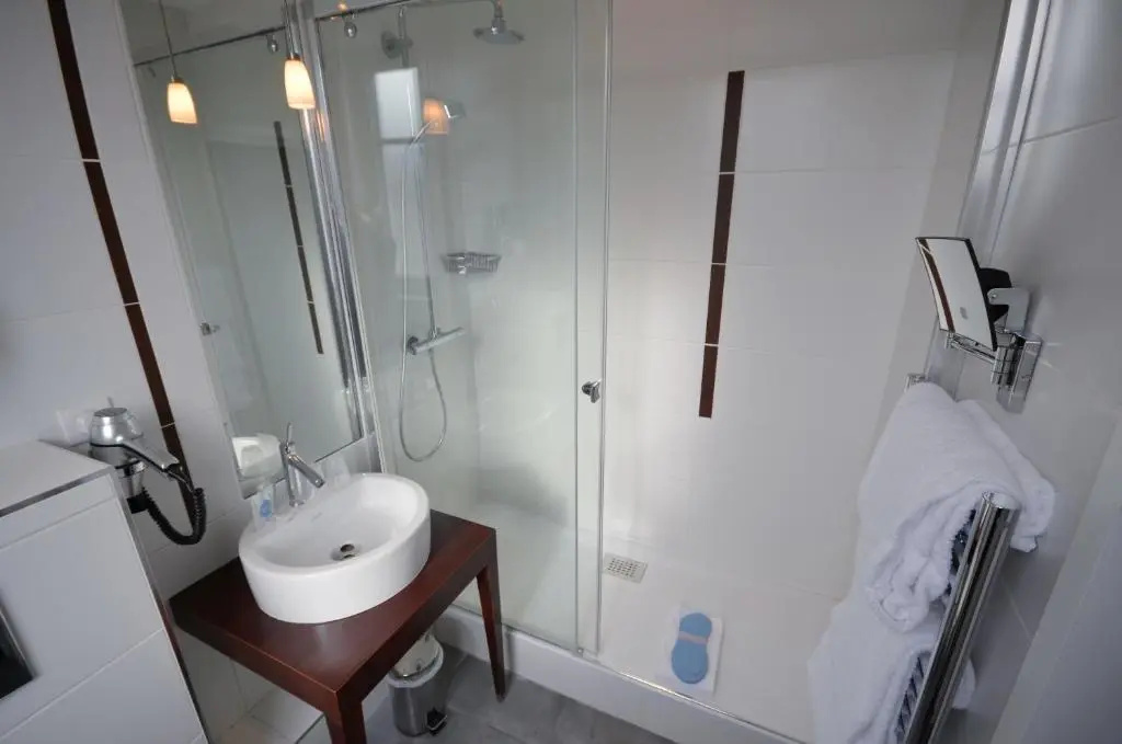 Best Western Dijon Centre Gare - Chambres