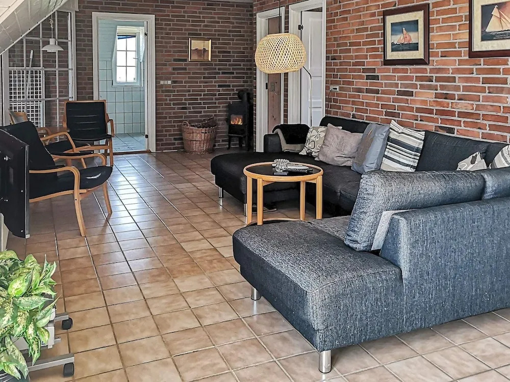 Pastoral Holiday Home Injutland With Sauna - фото 10