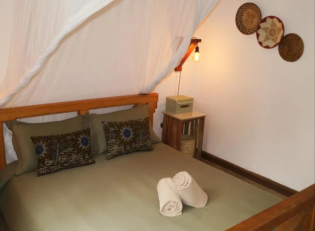Standard Double room with garden view (full double bed)