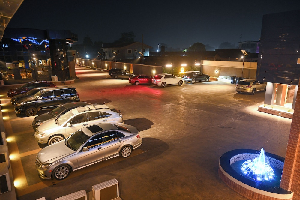 Joker Hotel And Suite