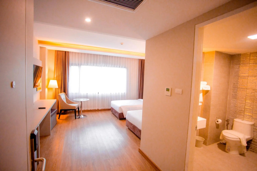 Deluxe Double room (twin beds)