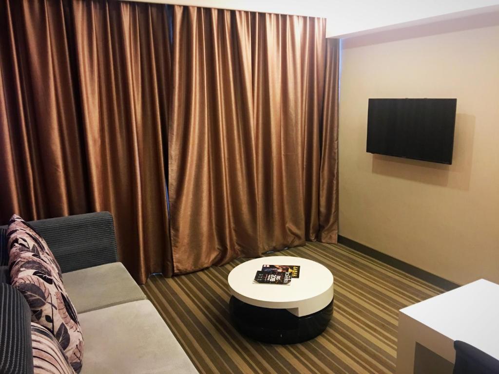 Hotel Capital
