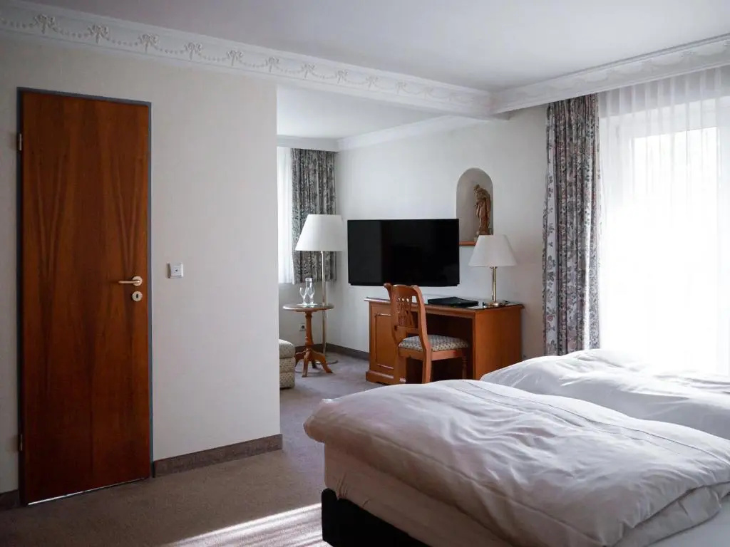 Comfort room