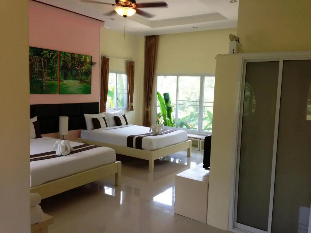 1 Bedroom Double Cottage with water view (twin beds)