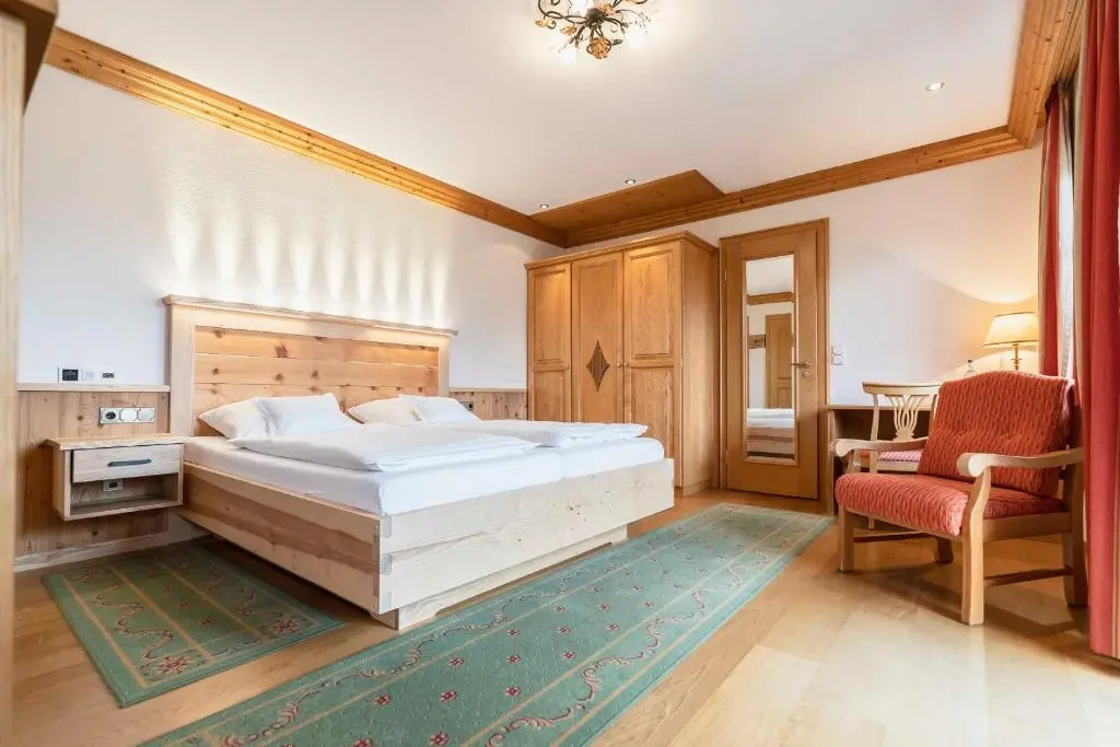Alpenhof Krün - Chambres