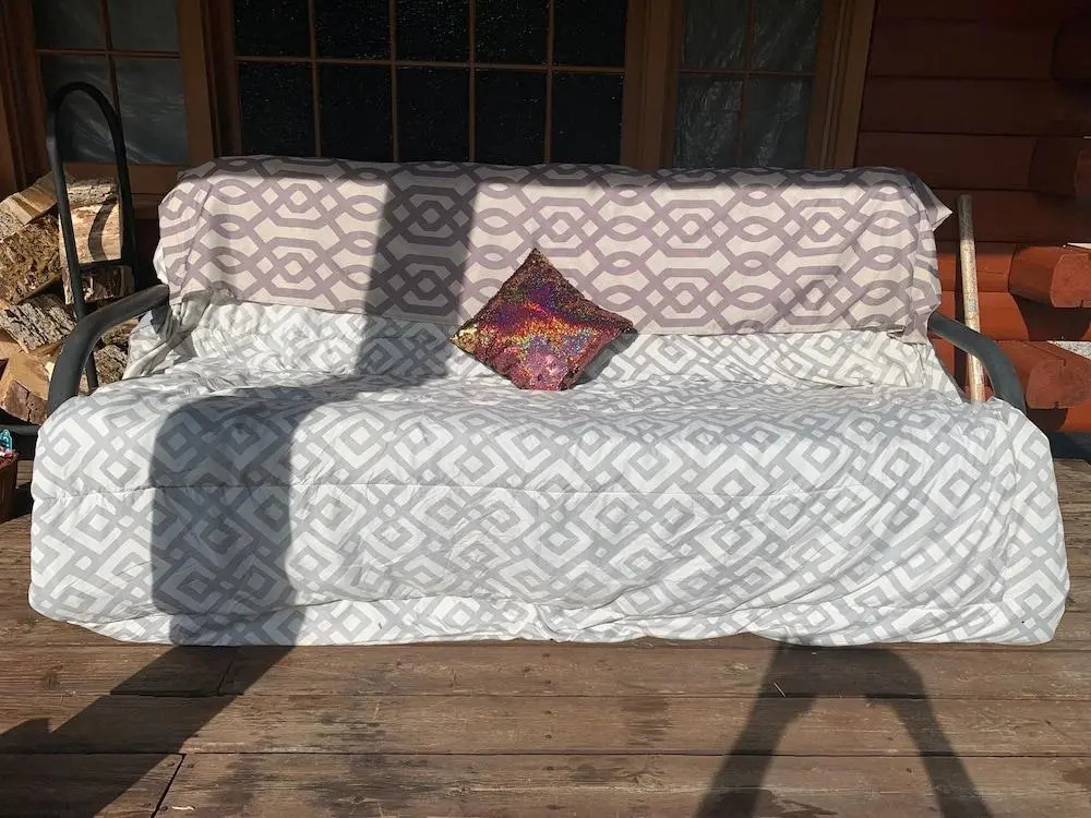 Log Cabin in the Field — фото 3