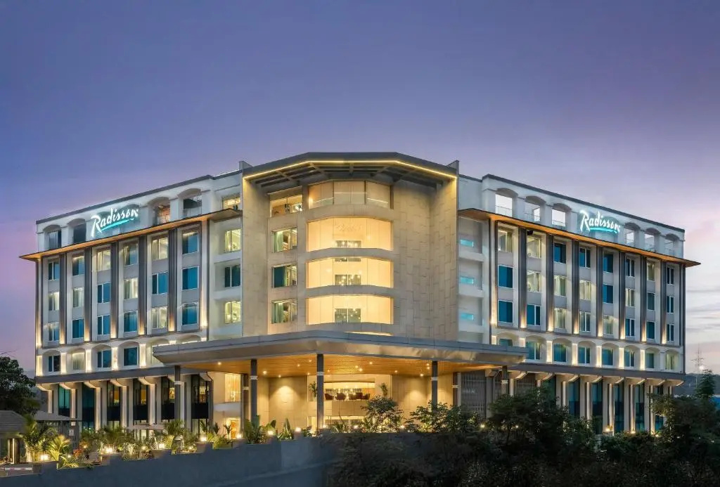 Radisson Resort & Spa Khopoli