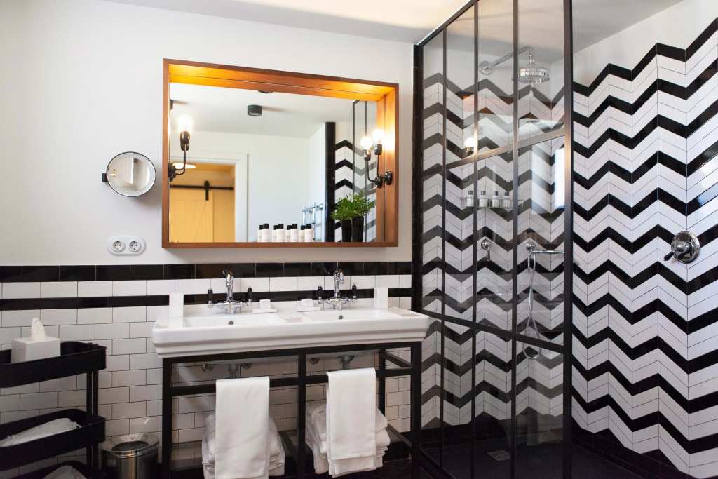 Executive Junior Suite