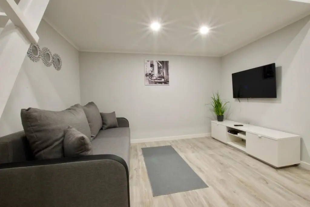 Standard Apartment by Hi5 - Csengery 3
