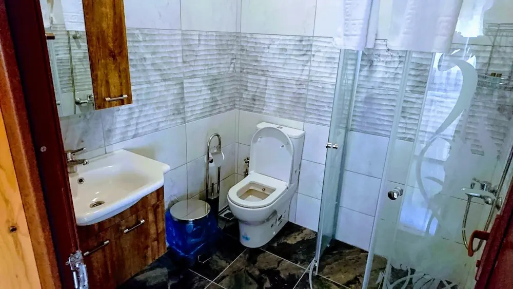 2 Bedrooms Family Bungalow with mountain view