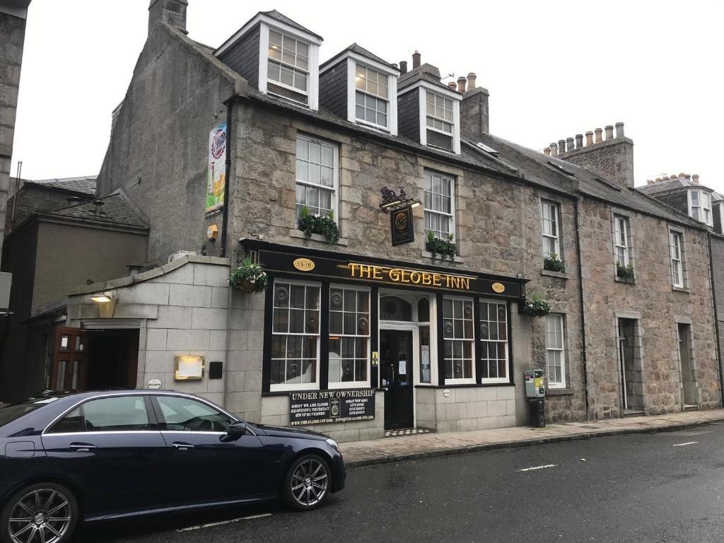The Globe Inn by null