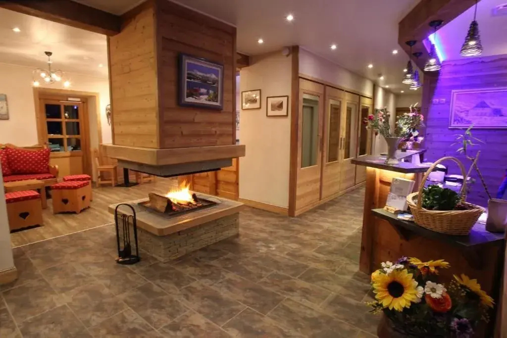 Voir la photo 2 — Chalet-Htl Le Beausoleil The Originals Relais