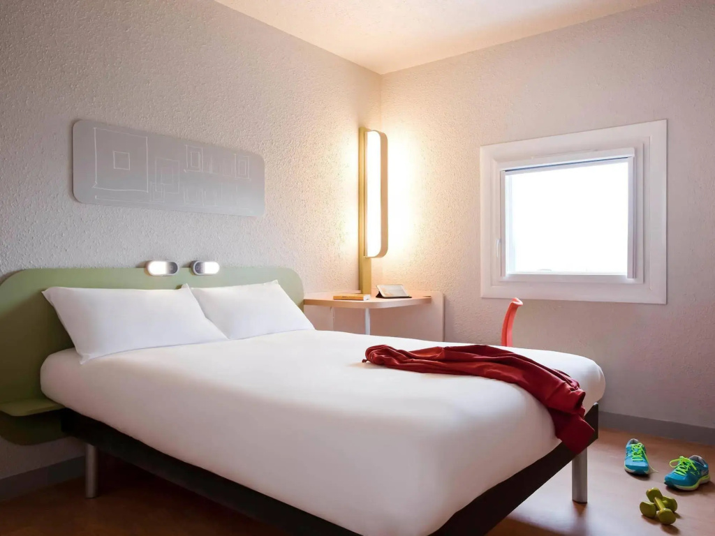 Voir la photo 4 — ibis budget Pontault Combault RN4 Marne la Vallée