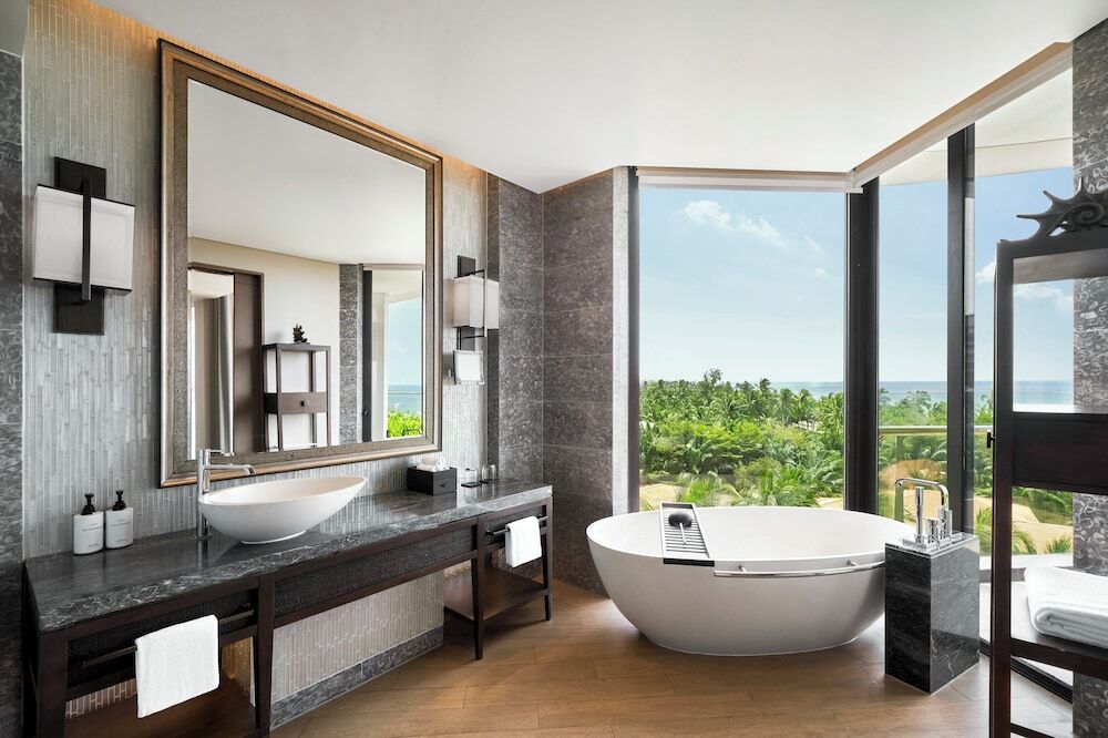 Intercontinental Phu Quoc Long Beach Resort