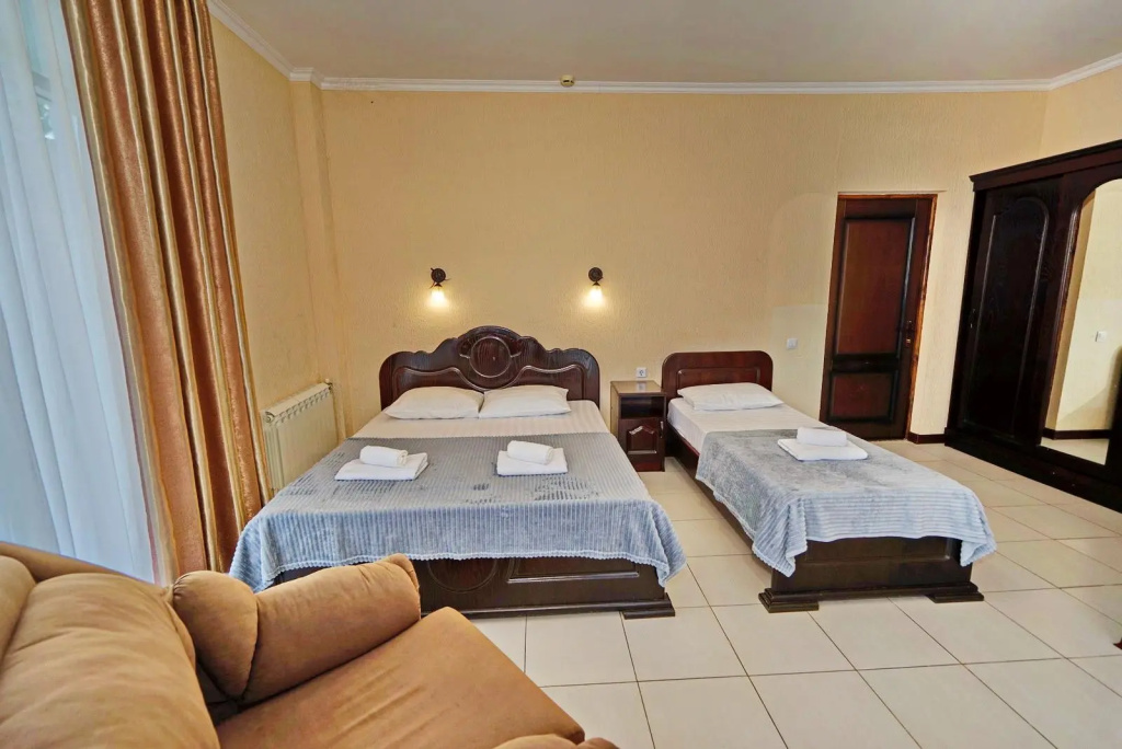 Hotel photo 2