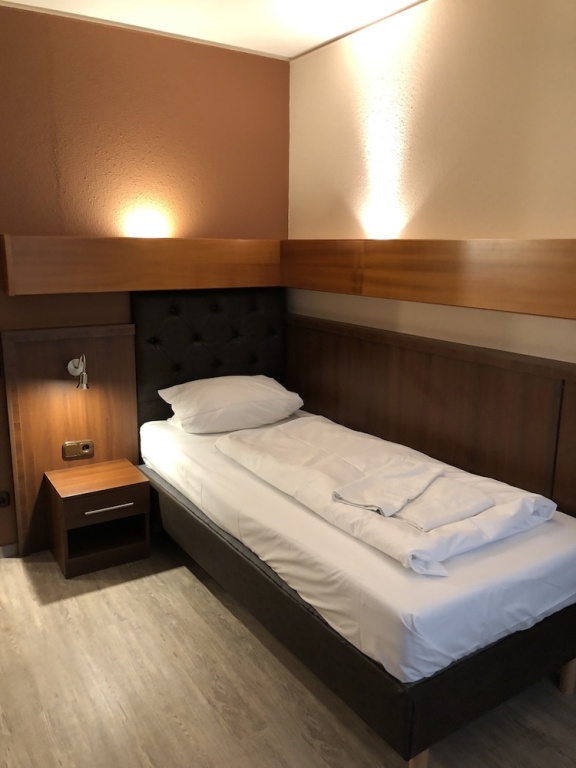 Hotel Poseidon — 4