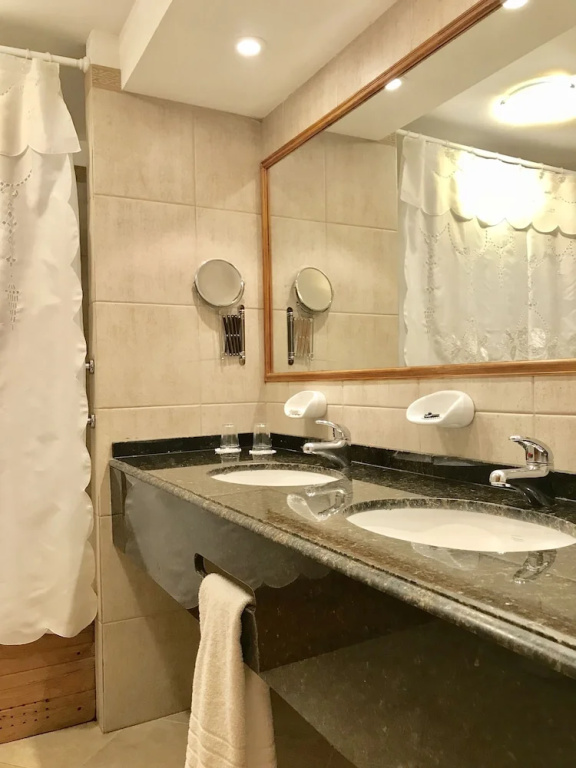 Huinid Bustillo Hotel & Spa - Chambres