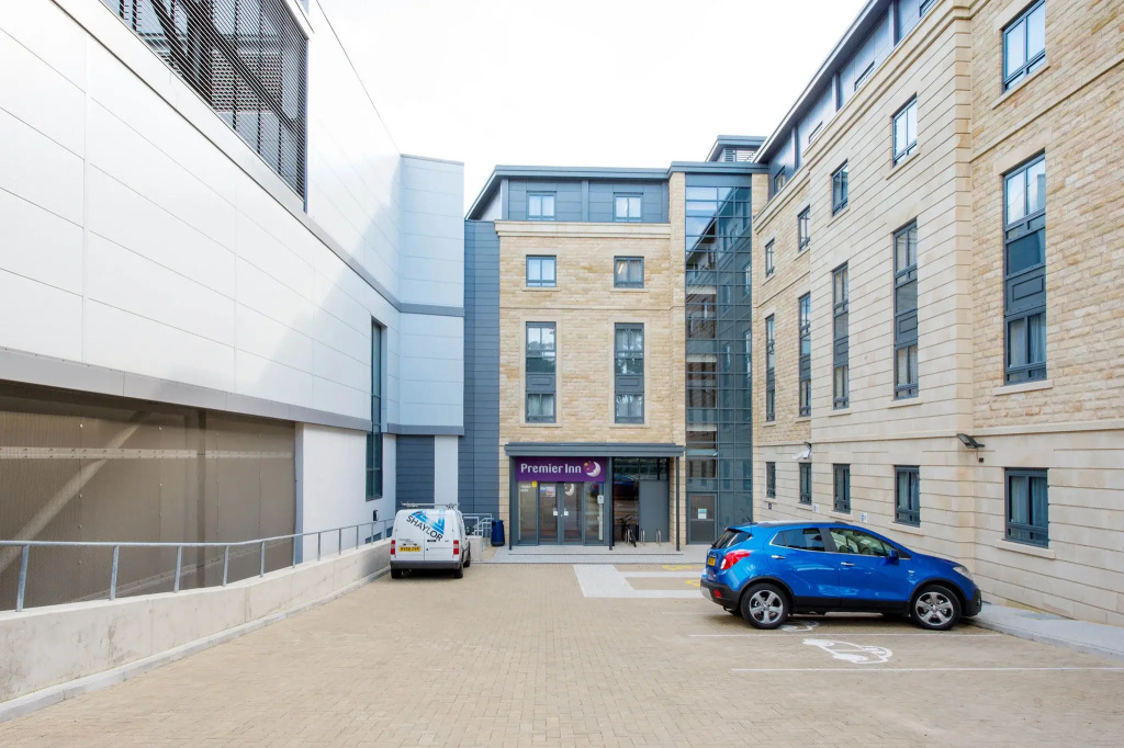 Premier Inn Harrogate Town Centre - Général