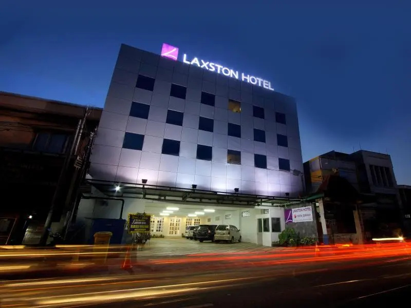 Laxston Hotel by Front One - Chambres