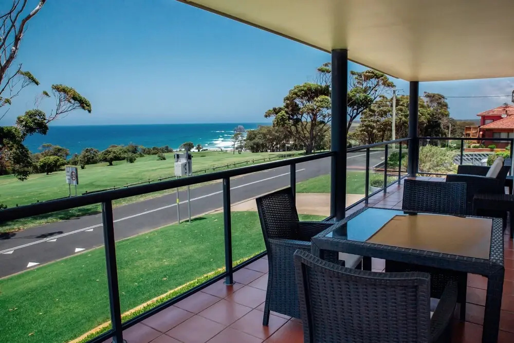1 Bedroom Double Apartment with view (full double bed)