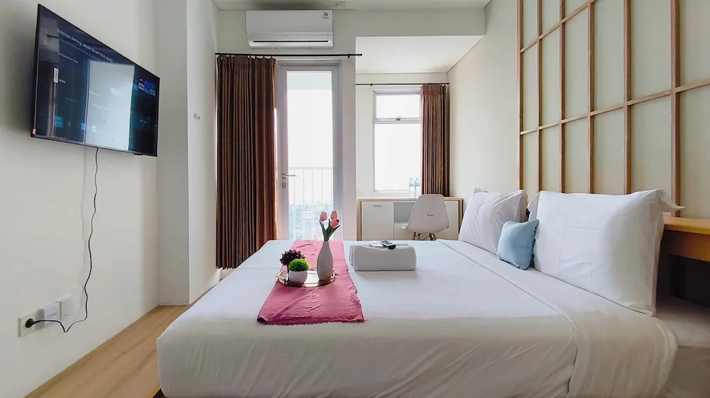 Studio Minimalist And Relaxing At Kyo Society Apartment