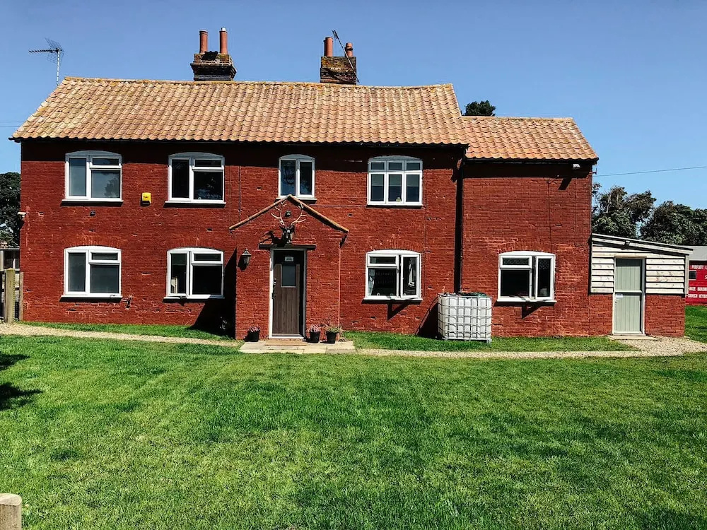 Eastwood Lodge