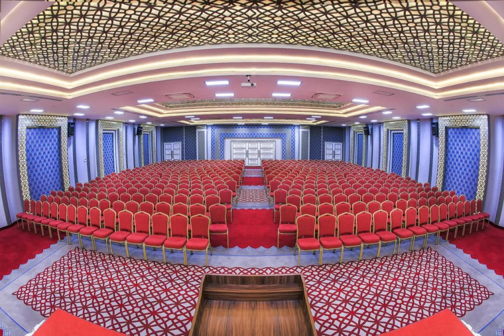 Demonti Otel - Général