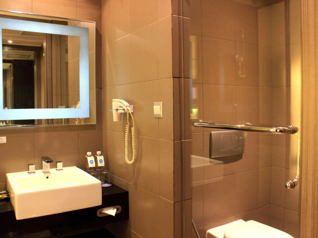 Novotel Bangka Hotel & Convention Centre - фото 10