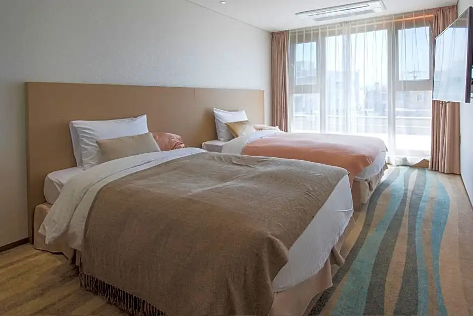 Artstay Hamdeok Beach Hotel - Chambres