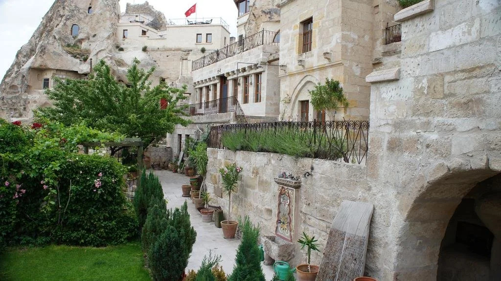 Balcony & Terrace