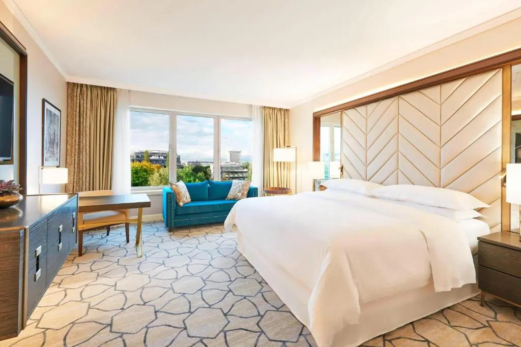 Sheraton Grand Warsaw - Chambres