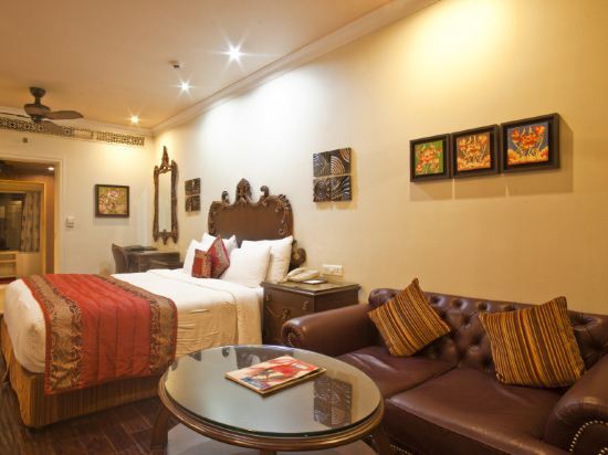 Mayfair Hideaway Spa Resort