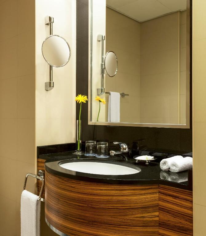 Four Points By Sheraton Downtown Dubai