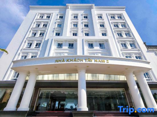 Tay Nam 2 Hotel