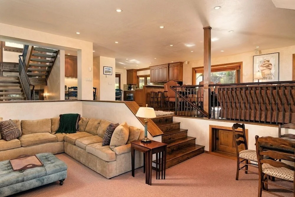 Ski-in/ski-out Corner Unit Near Sky Cab Gondola by The Woodrun V Townhouses by RedAwning