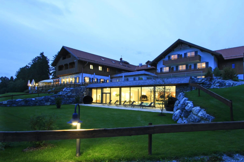 Hotel Auf der Gsteig GmbH - Général