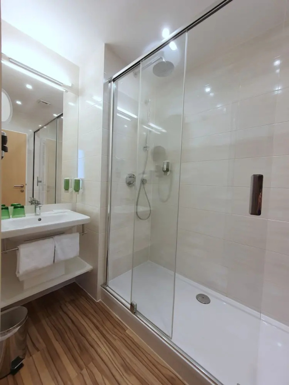 Executive Triple room with city view
