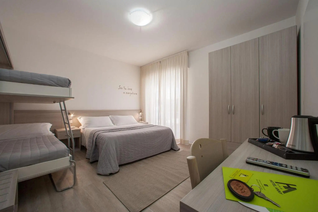 Hotel Anny — 4