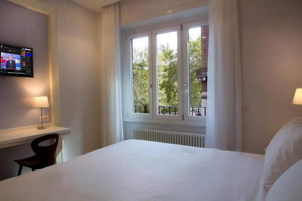 Standard Double room (full double bed)